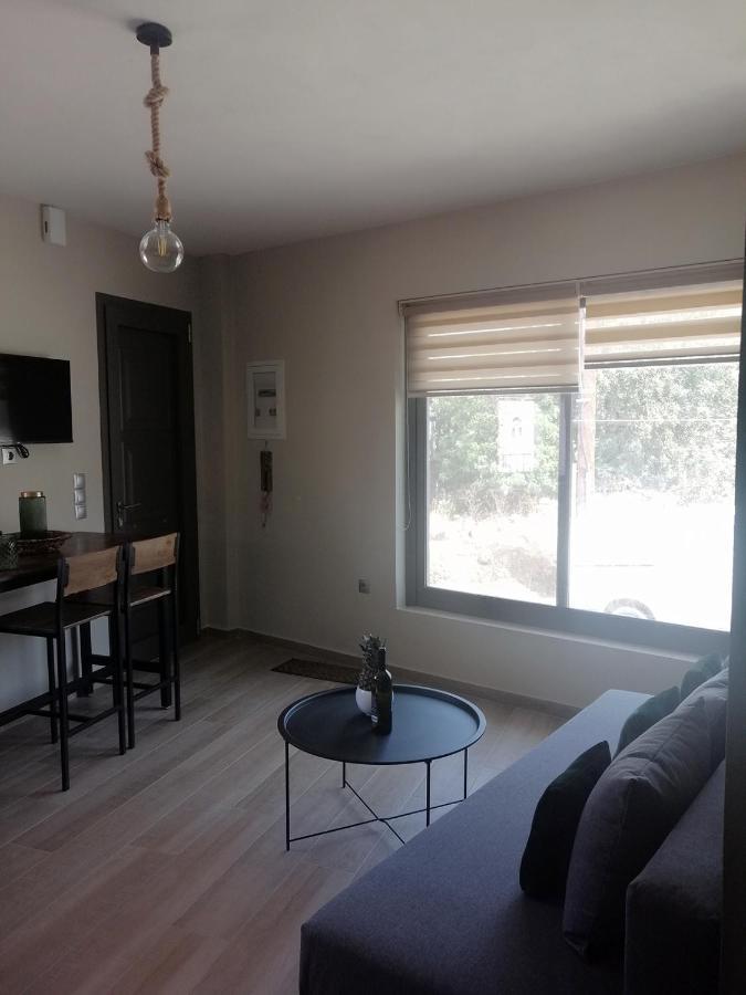 Harmony Superior Suite Apartment Аргостолион Екстериор снимка