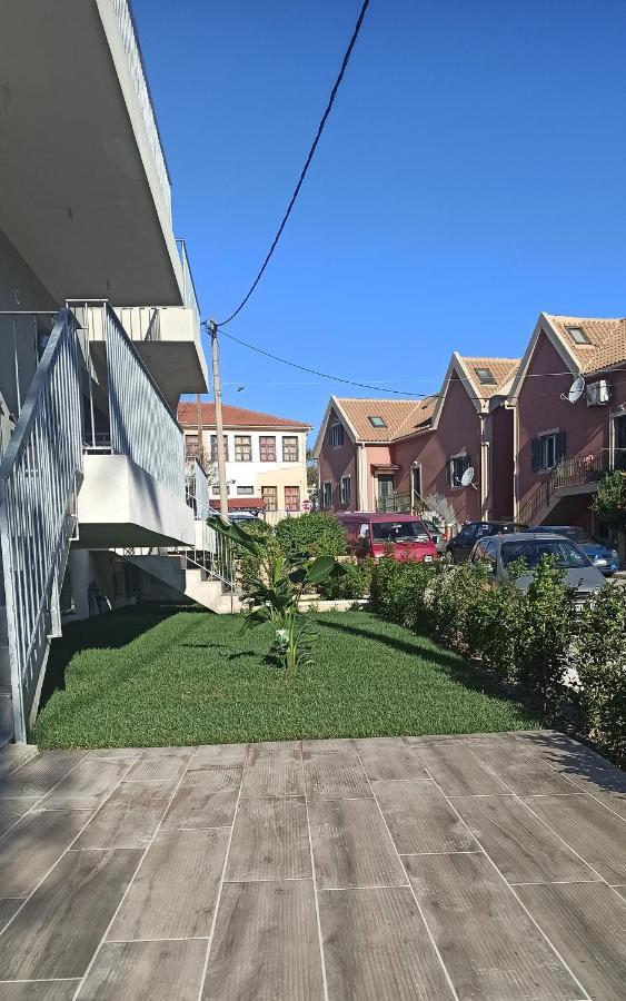 Harmony Superior Suite Apartment Аргостолион Екстериор снимка
